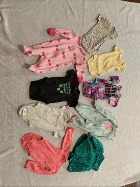 Mixed Colors newborn  Baby One-Piece Bundle - Assorted Patterns and Prints
